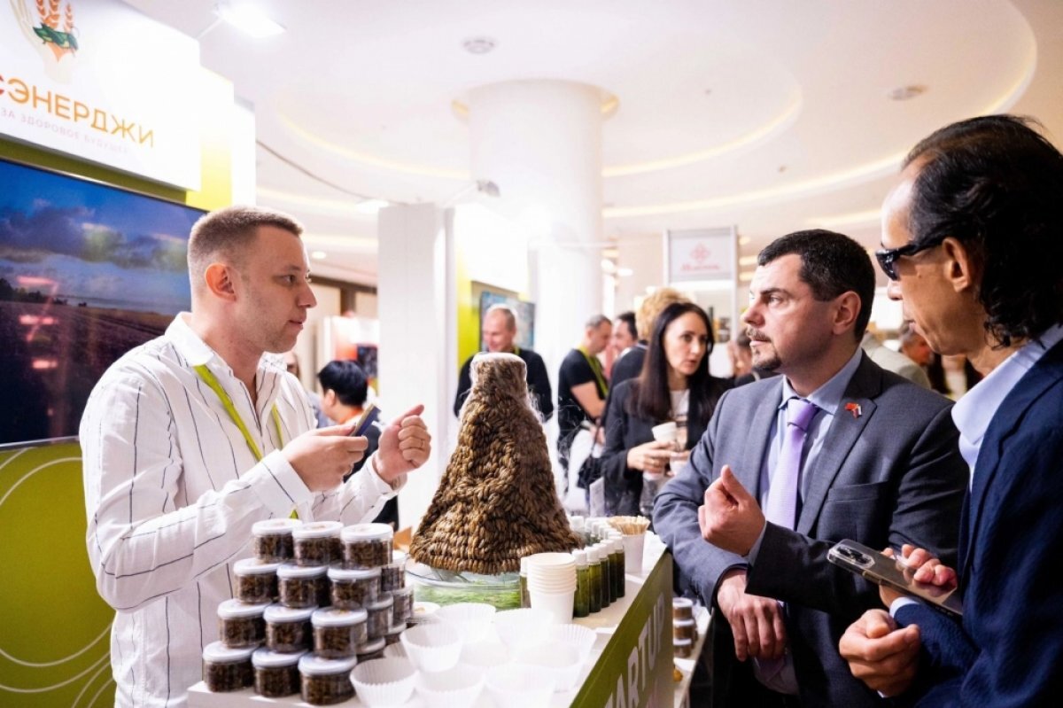    Сверчок на бутерброд.