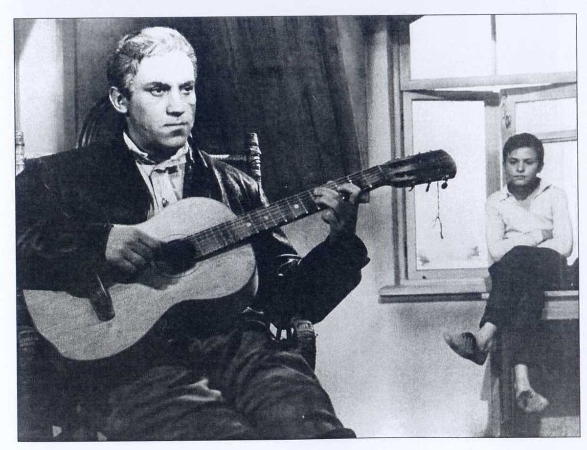 1965, апрель - на съёмках фильма "Я родом из детства",  Фото - А. Гедранович