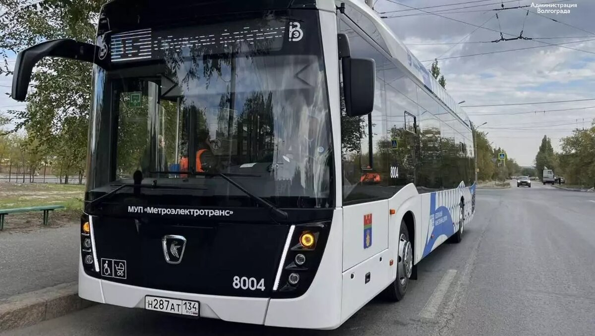     Партия новых электробусов после обкатки будет перевозить пассажиров на маршруте из Кировского района до железнодорожного вокзала Волгограда, сообщили в администрации города.