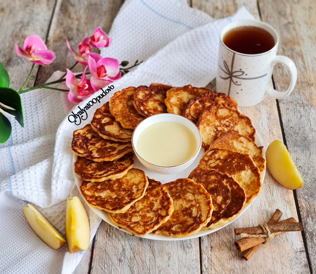 Панкейки и оладьи разница