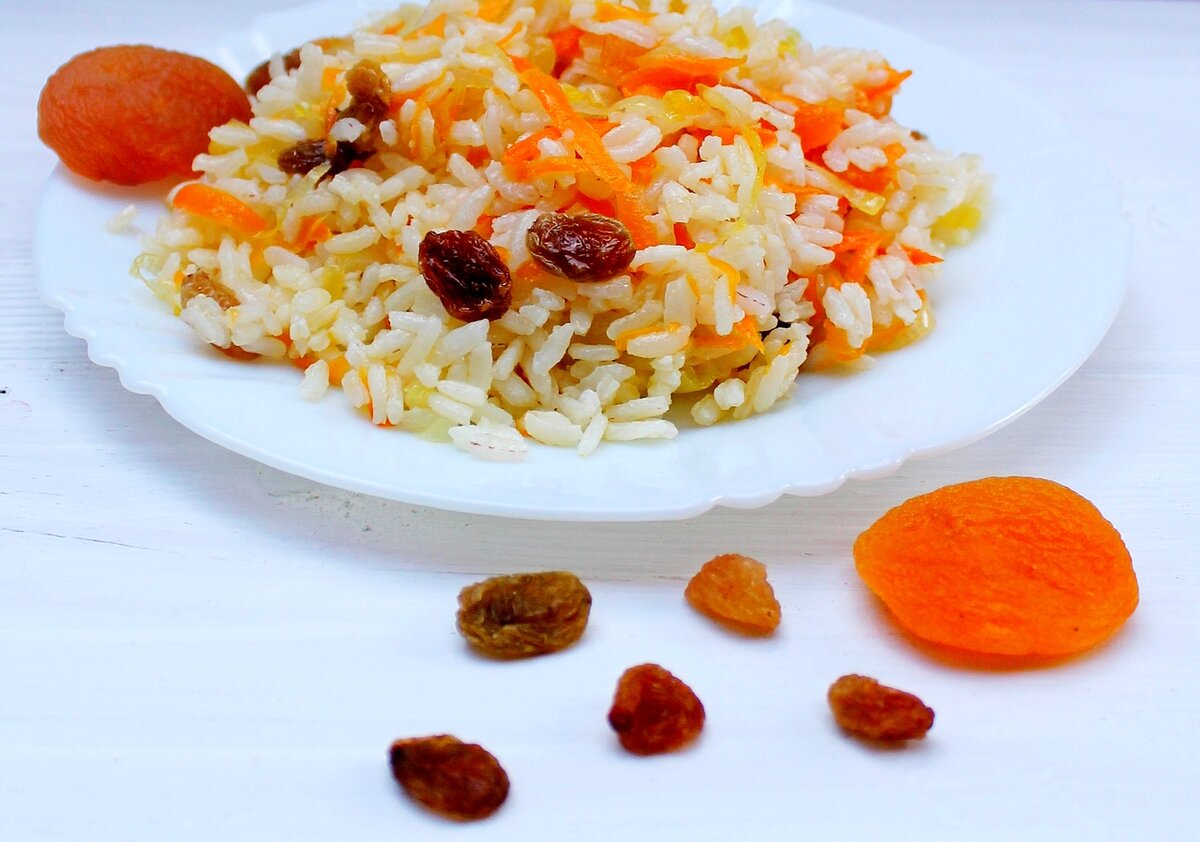 Рисовая каша с сухофруктами рецепт с фото пошагово - азинский.рф