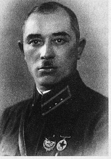 Пётр Степанович Пшенников (28 января [9 февраля] 1895, Москва — 28 декабря 1941) — советский военачальник, генерал-лейтенант (04.06.1940)
