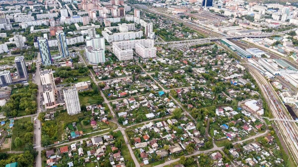     Речь идет о проекте комплексного развития территории (КРТ) в границах улиц Копылова — Пушкина — Бограда — Карла Либкнехта и Ленина.