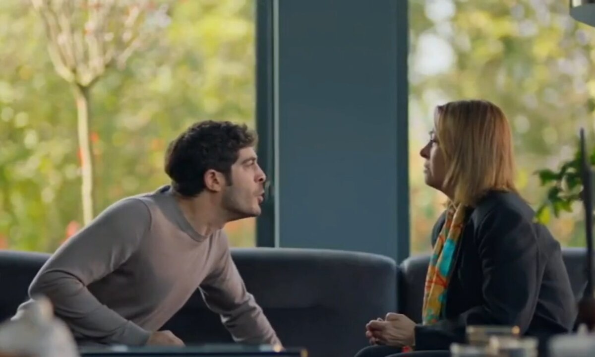 Кадр из сериала " Совершенно другой человек"