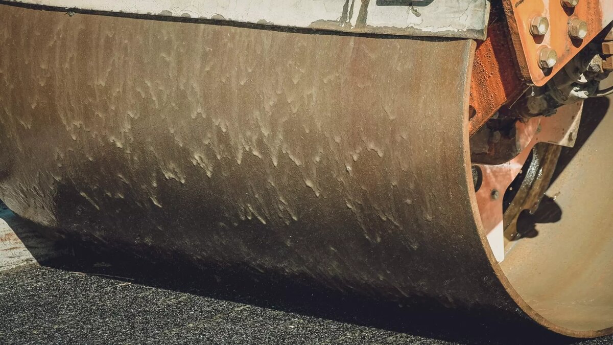     Более того, в республике отремонтировано рекордное количество мостов: об этом в ходе Прямой линии сообщил Глава Карелии.