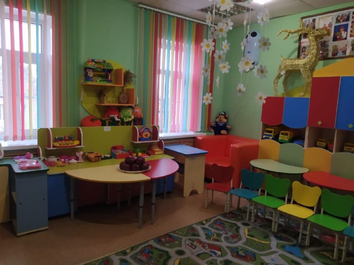    Губернатор Курской области посетил Льговский центр соцпомощи семье и детям "Доверие"