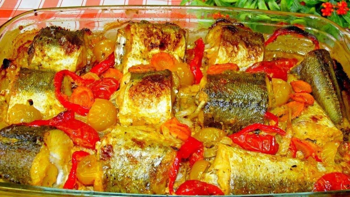хек с овощами