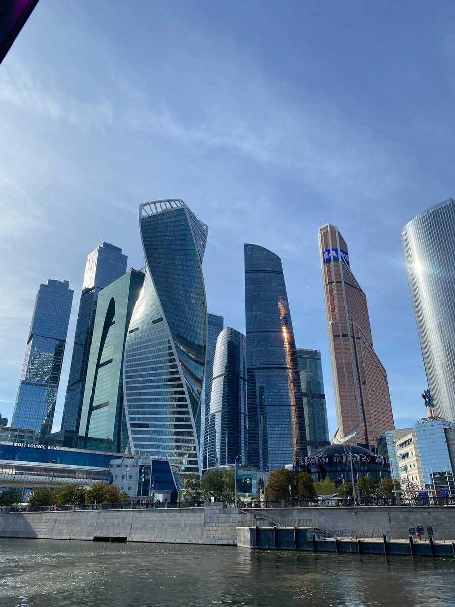 Отходим от причала