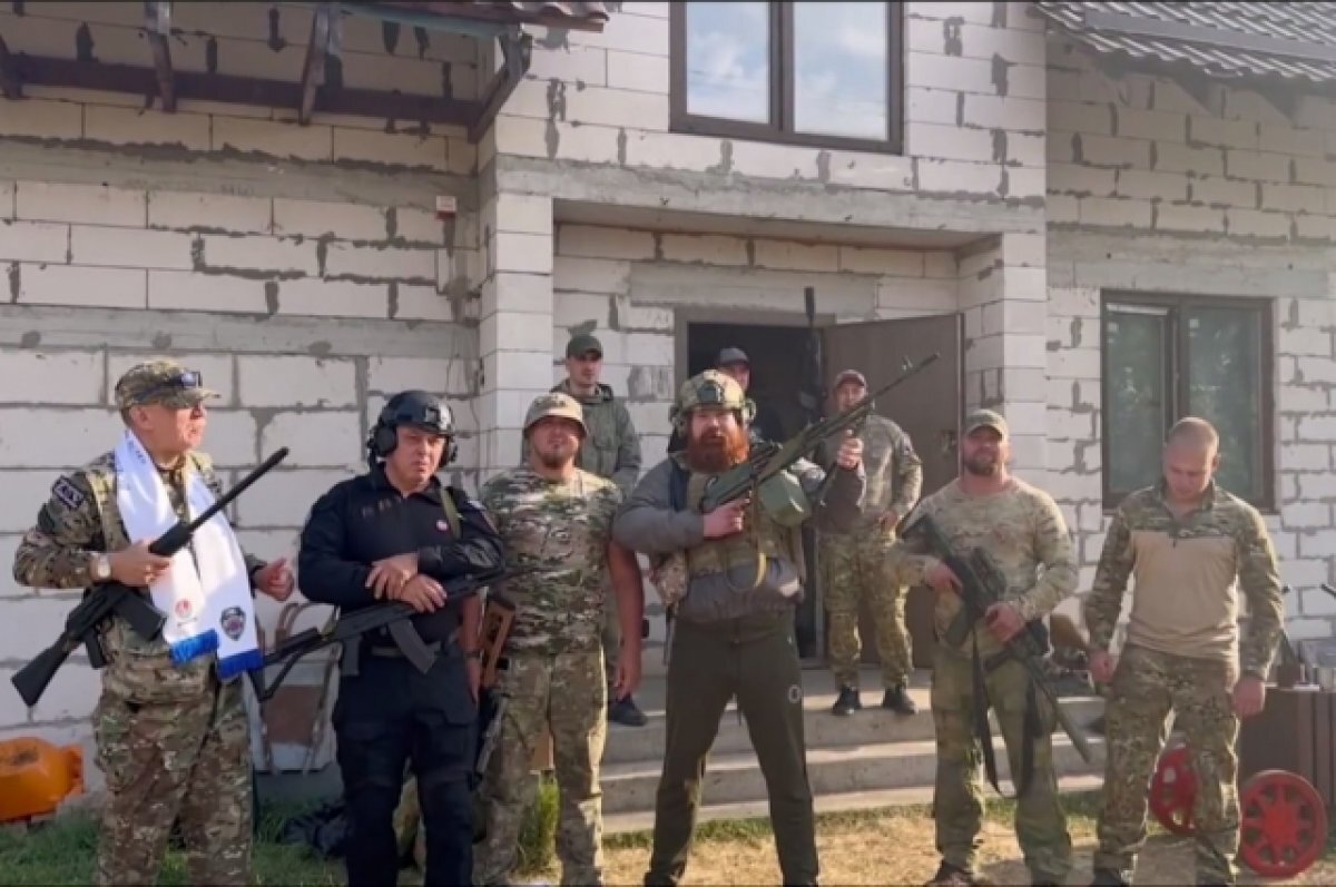    Боец Дацик заключил бессрочный контракт с Минобороны для службы в зоне СВО
