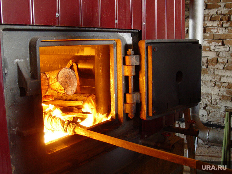    Администрация округа сообщила, что на 17 октября в котельные завезли свыше 2 тысяч тонн угля (архивное фото)