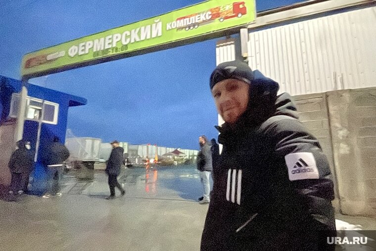    До визита силовиков рынок казался пустым