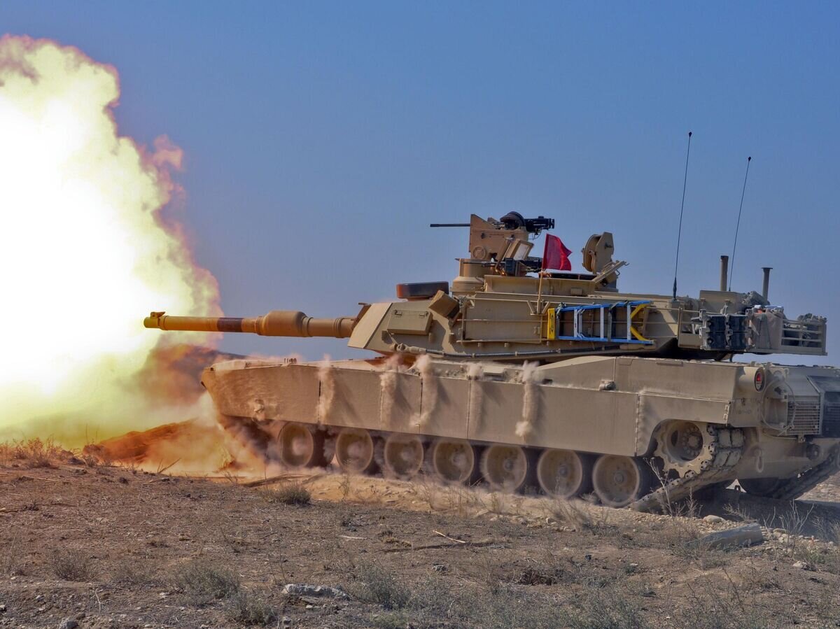    Американский танк M1A2 Abrams© Фото : Spc. Christian Duplessie