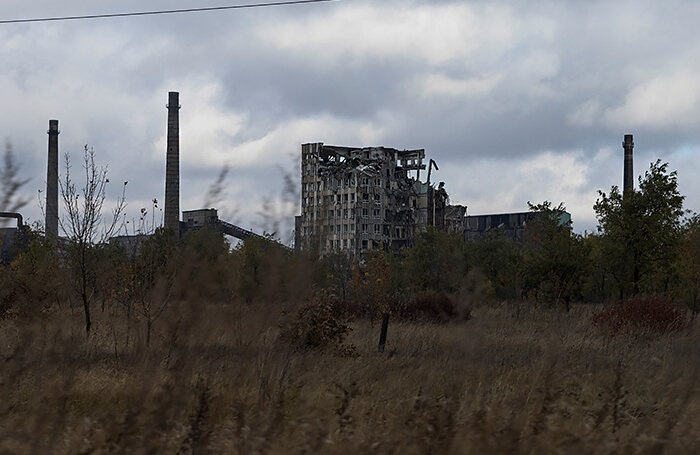    Промышленная зона Авдеевки.Yevhen Titov/Reuters