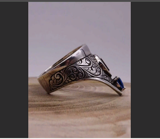 Взято из свободных источников. Вот так выглядел последний подарок Мурчин.