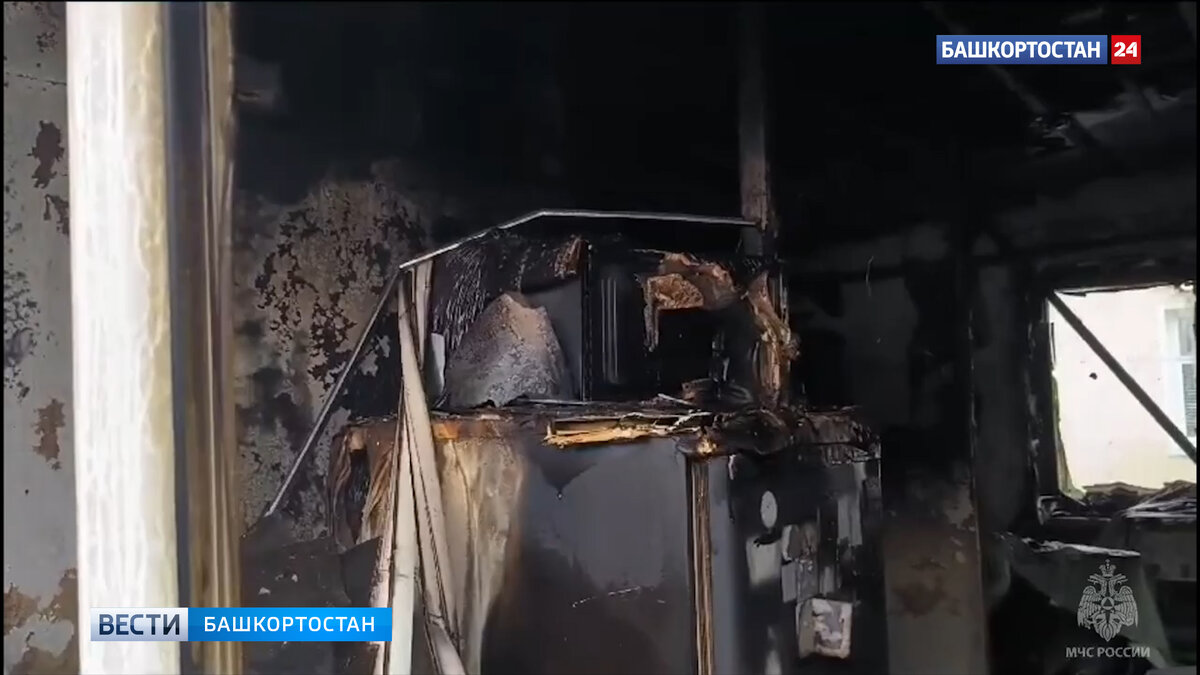    Пенсионерка получила ожоги рук и ног, пытаясь потушить пожар в жилом доме в Башкирии