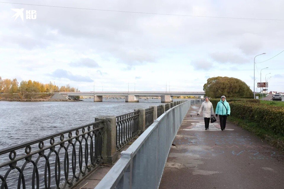    Жители Выборга помнят Петрова и благодарны ему за развитие города. Вероника ОВСЯННИКОВА