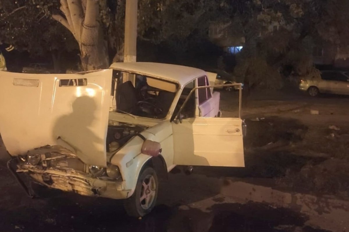    17-летний волжанин разбил угнанную машину, уходя от полицейской погони