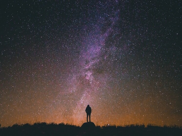     В этот день было принято наблюдать за заездами. ФОТО: Pxhere.com