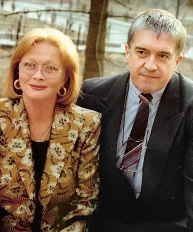 Всем привет. У этих актрис была неимоверная слава, армия поклонников и лучшие роли в кино.-5