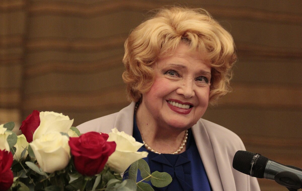 Всем привет. У этих актрис была неимоверная слава, армия поклонников и лучшие роли в кино.-10
