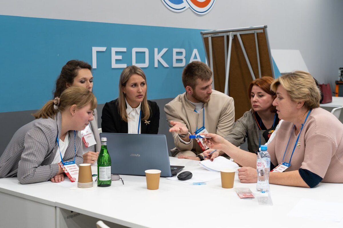    Курские педагоги участвуют в конкурсе «Сердце отдаю детям»