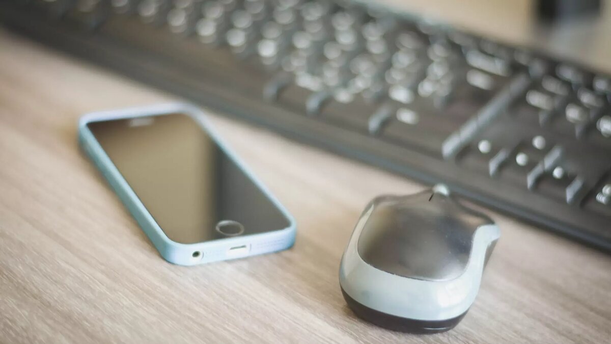     Тюменское управление Росимущества объявило аукцион по продаже смартфонов iPhone.