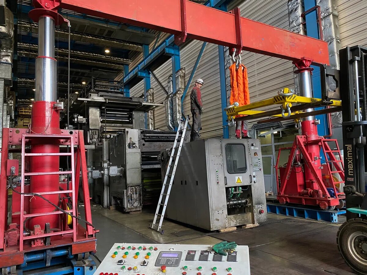 Такелаж полиграфического оборудования и типографических линий в Липецке