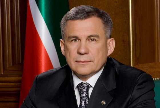    Рустам Минниханов