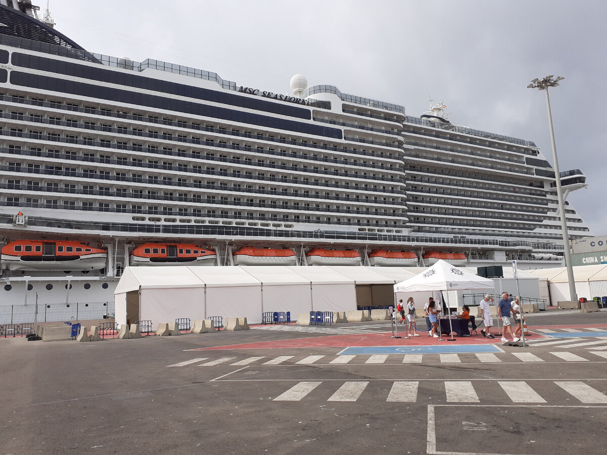 Идем грузиться в автобус