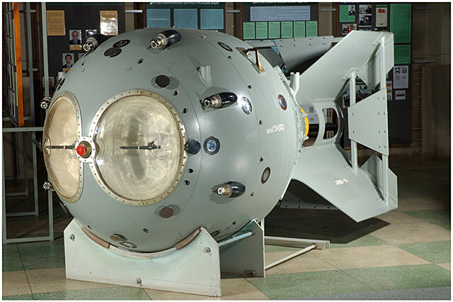 Макет атомной бомбы РДС-1