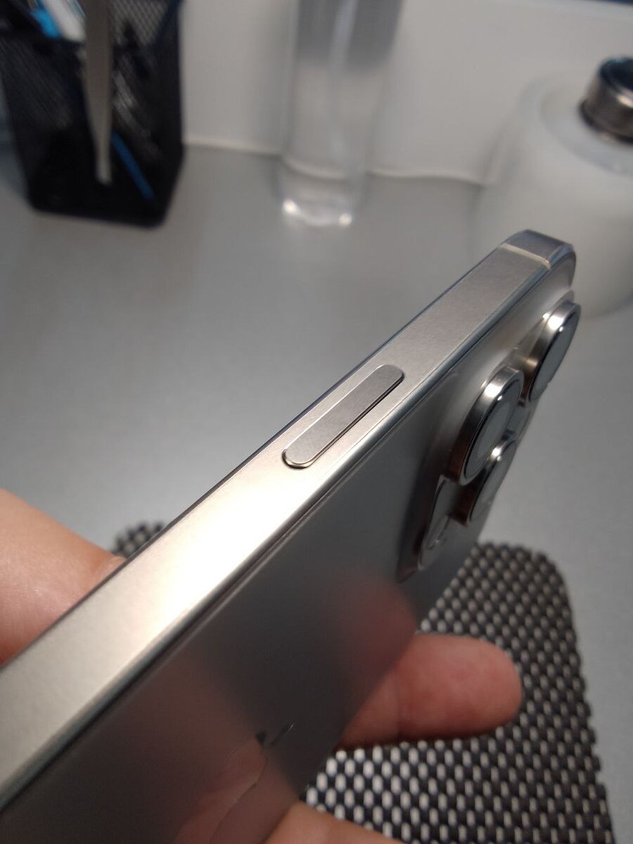 Пленка на айфон 15 про макс. 