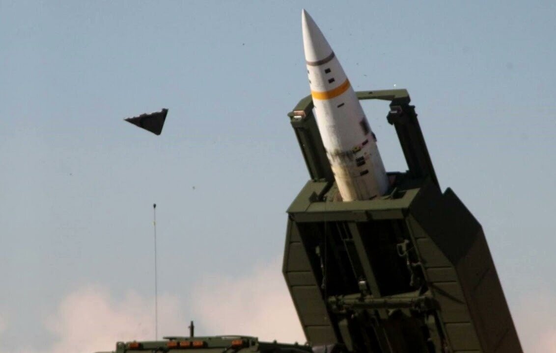    Полковник Кошкин назвал ракеты ATACMS опасными из-за кассетных суббоеприпасов