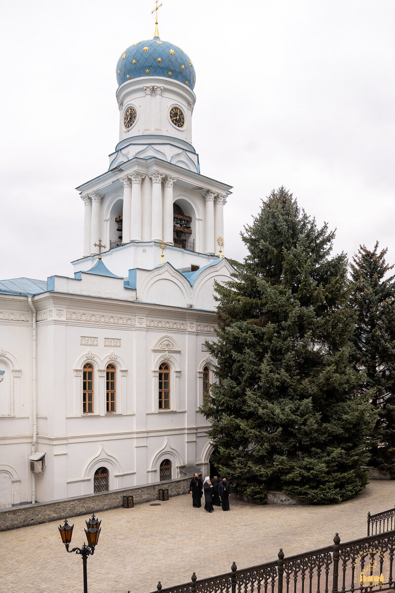 24 февраля почитание димитрия прилуцкого вологодского. Святогорская лавра 24. Лавру 24. Лавру 24. Лавру 24.