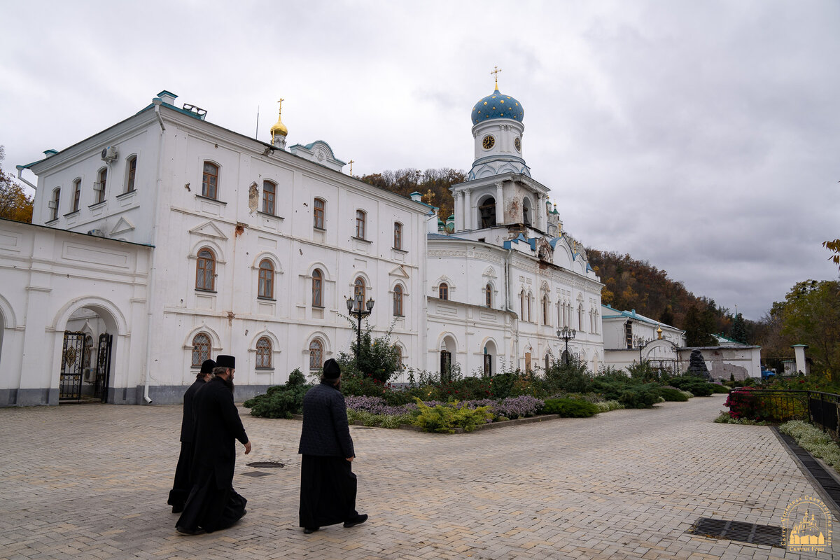 Славенск Лавра Славянск Святогорская