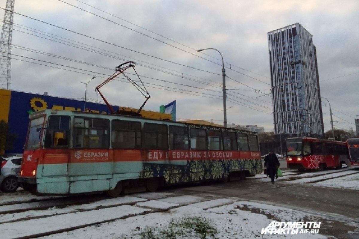   Движение транспорта ограничено.