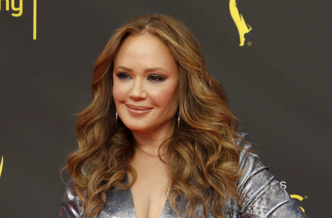 Леа Ремини. Leah Remini ногти.