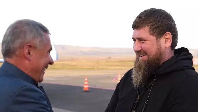     Глава Чеченской республики Рамзан Кадыров поблагодарил руководителя Татарстана Рустама Минниханова за визит. Своим мнением касательно встречи он поделился в личном Telegram-канале.