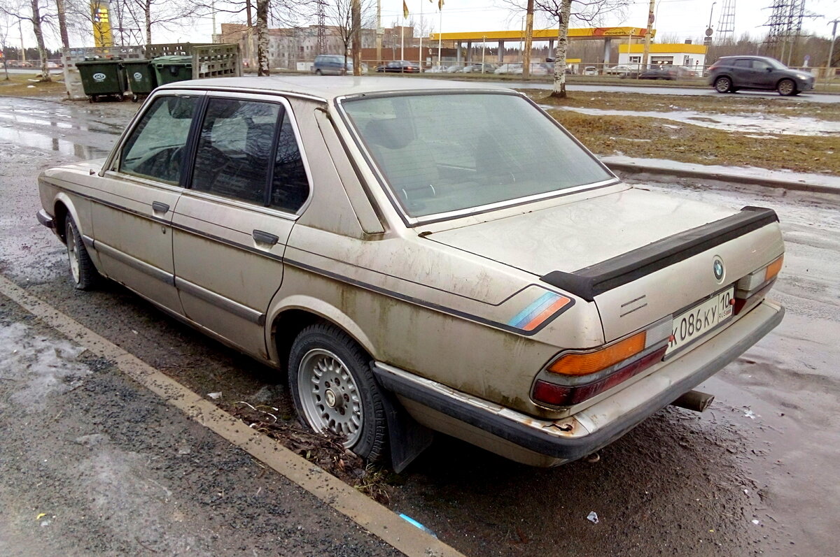 Можно ли фотографировать чужие авто на улицах? Случай из жизни... | Лучшее  из автомобильной истории | Дзен