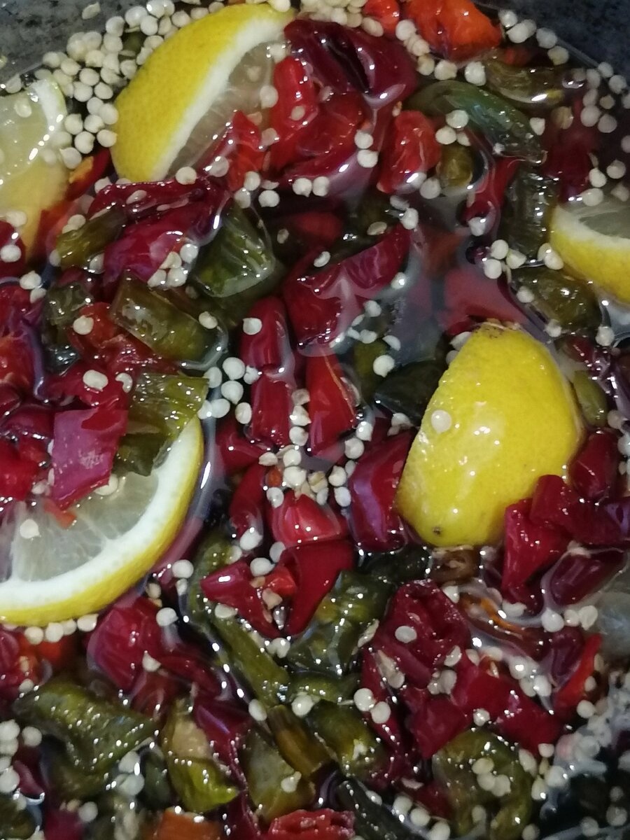 А так оно выглядит у нее готовым.