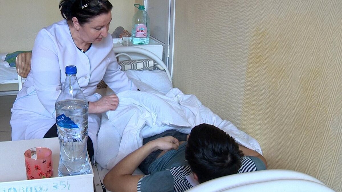    Не такие уж и безобидные: подросток отравился БАДами для сжигания жира© РИА Новости | NewsTeam