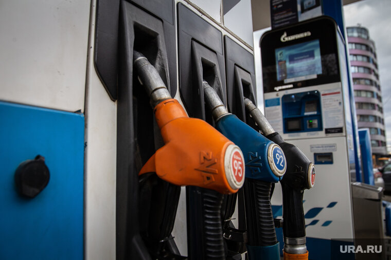    Качество топлива на заправке Пойковского не устраивает жителей