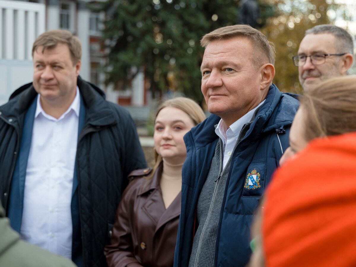    Жители Льговского района год не могут получить компенсации за причинённый ураганом ущерб