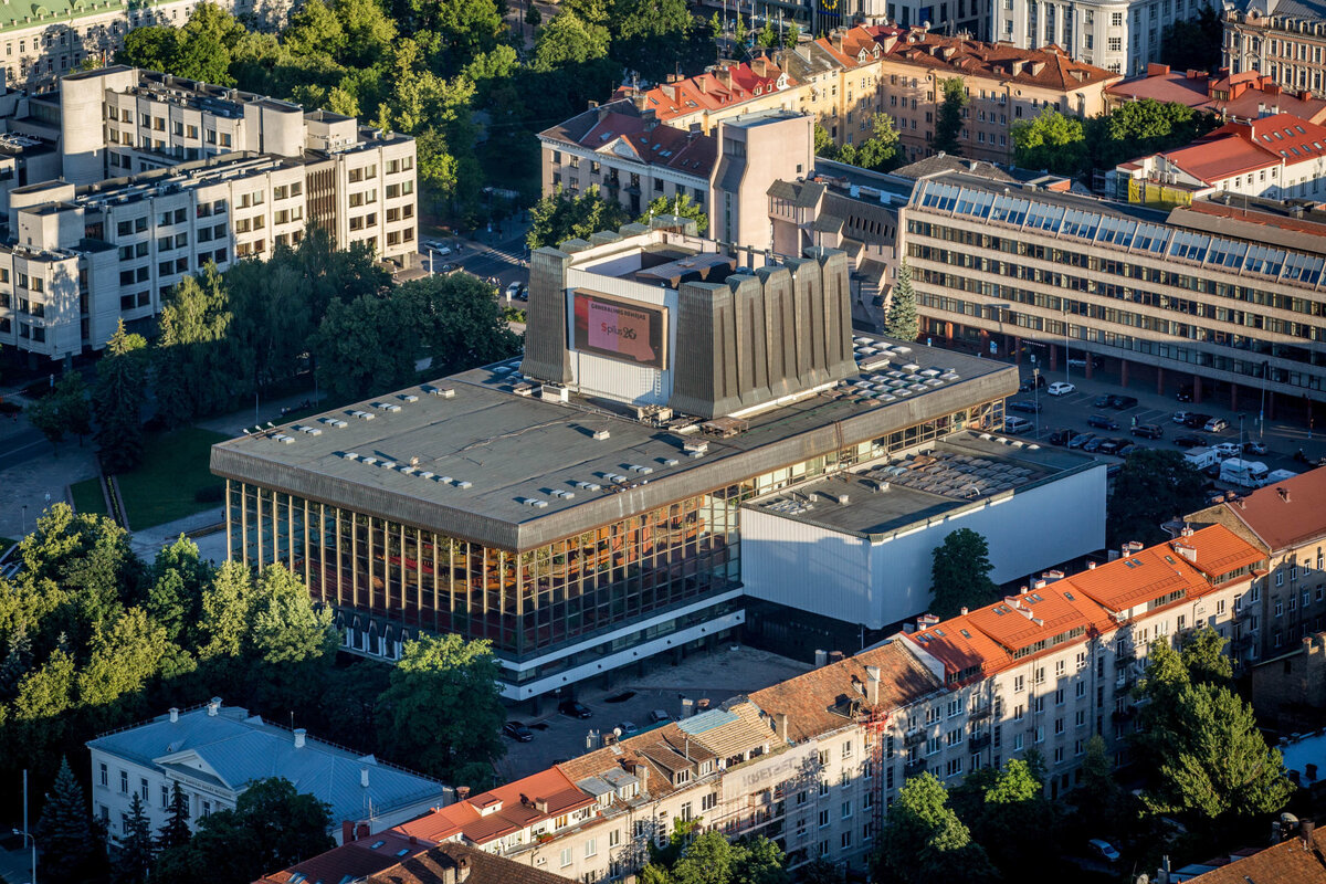 Литовский национальный театр оперы и балета в Вильнюсе // CC BY-SA 4.0 / wikipedia / Kristupas232