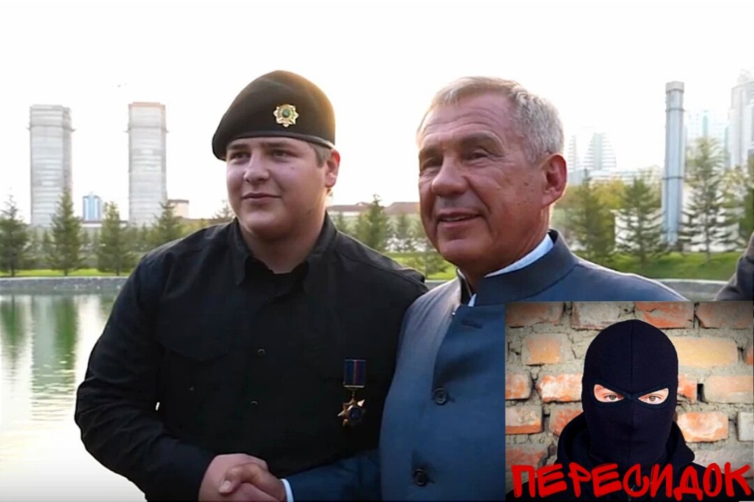 Сына Кадырова наградили. Награждение орденом сына Кадырова. Сын Кадырова начальник безопасности. Сын Кадырова награды Дустум.