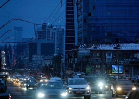    Сепаратистская социология. КМИС показал связь между коррупцией и сдачей территорий Украины