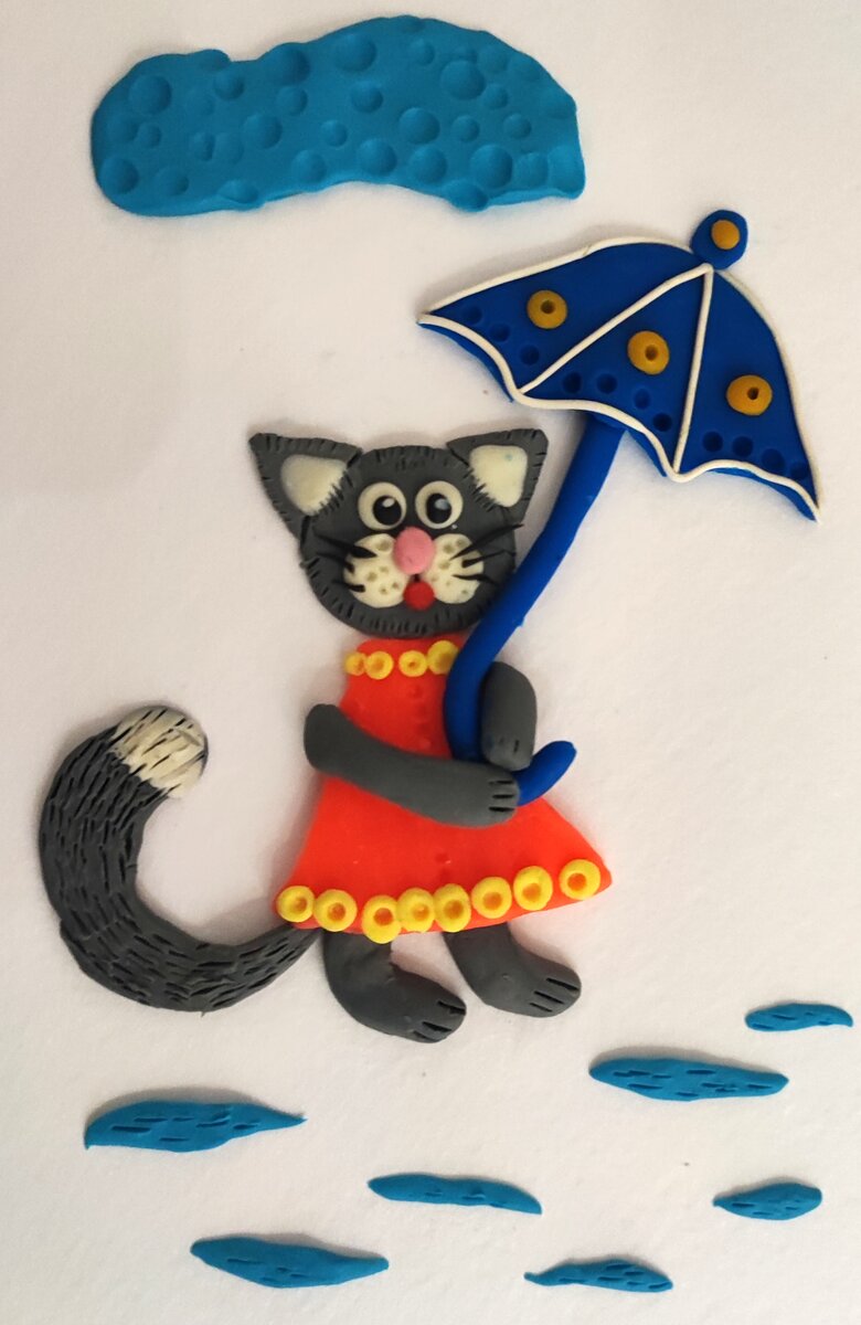 Готовый вариант аппликации из пластилина на картоне Котик с ☂️ зонтиком.