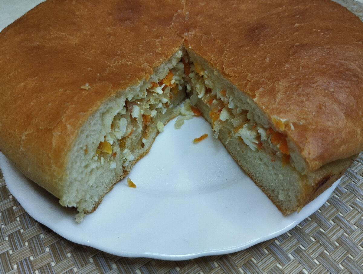 Рецепт вкусного пирога в духовке с капустой