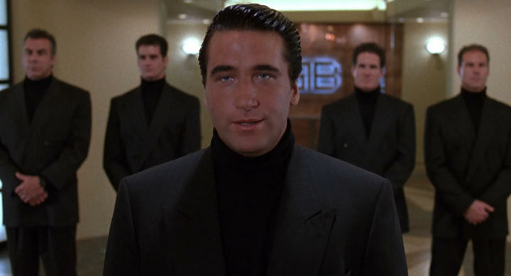 Много больше далеко дальше. Уезжает любимый человек. Говорят труднее всего прожить первые семьдесят лет. Жизненные дороги. Предложение с парой слов "много-больше".