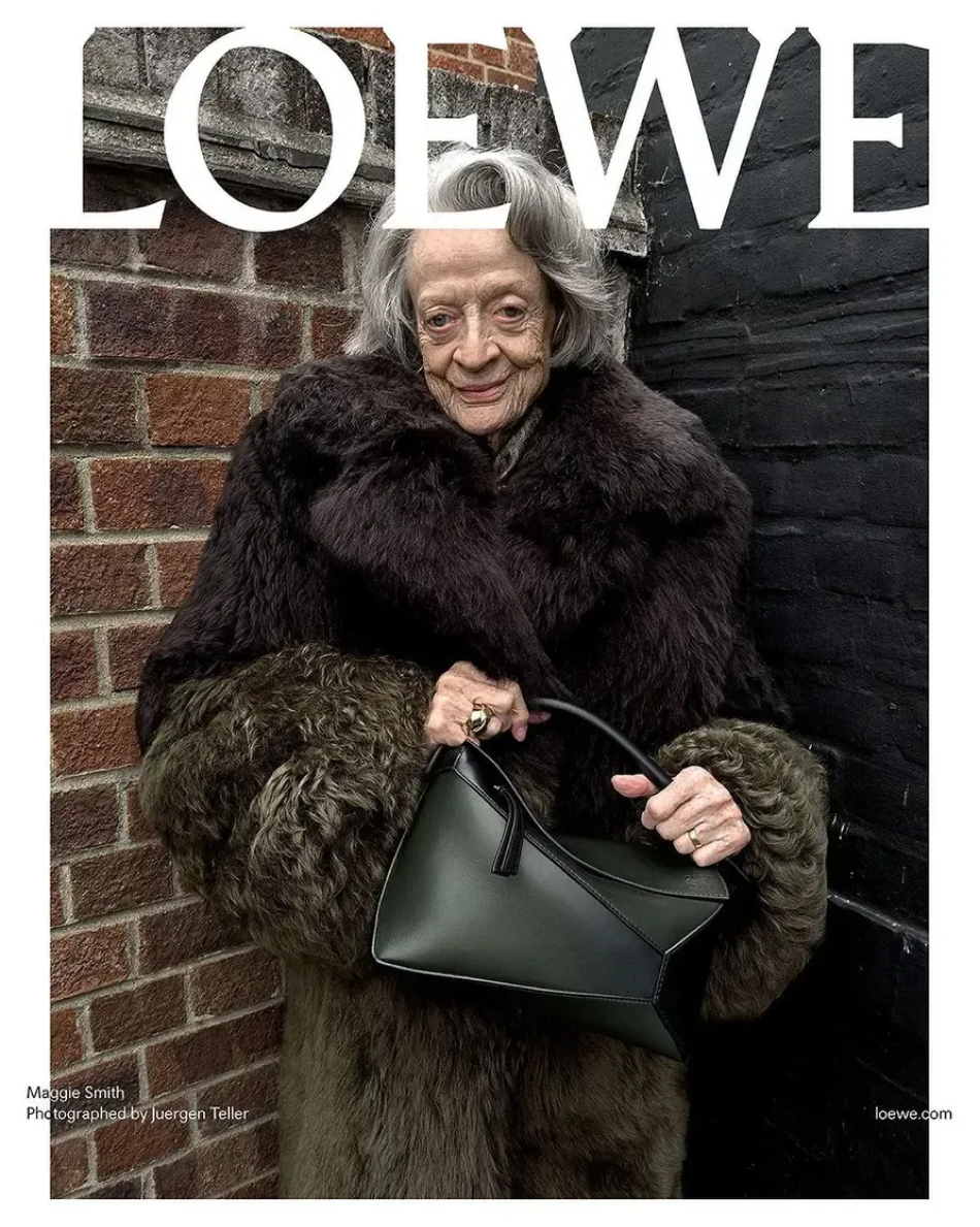    Звезда «Гарри Поттера» Мэгги Смит снялась в рекламной кампании Loewe (фото 10)