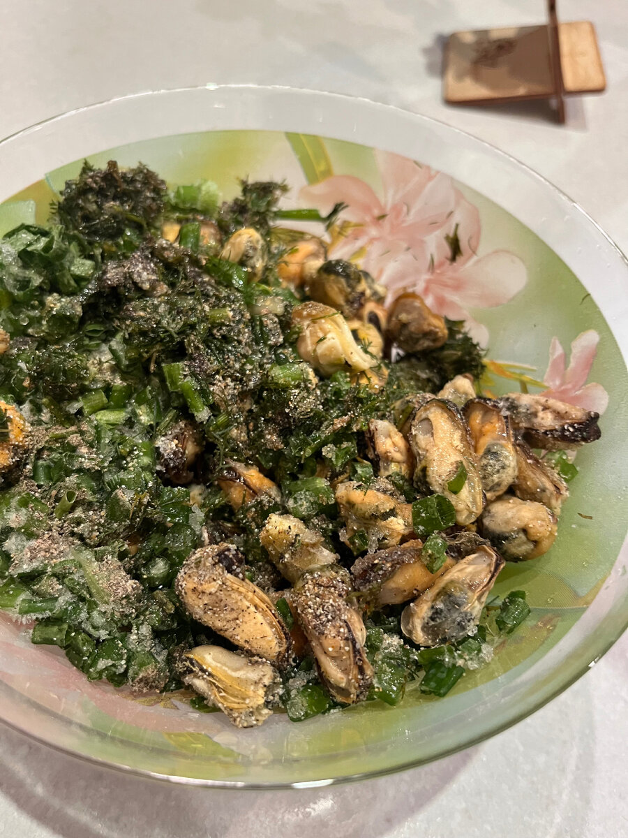 Мидии - прекрасный источник жирных кислот Омега-3, полезных для мозга. Так же, они богаты ДКГ и витамином В12. 